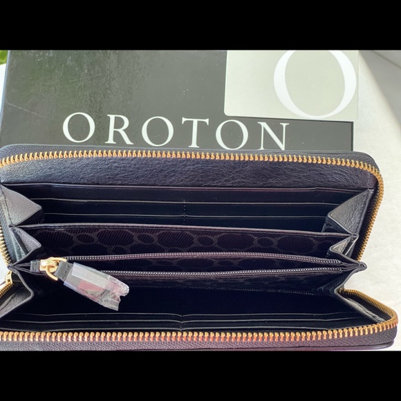 NWT OROTON Aussie Brand Women’s Navy Blue Wallet new with box. Great gift! - Picture 5 of 6